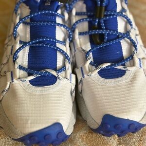 Under Armour Hover Sneakers